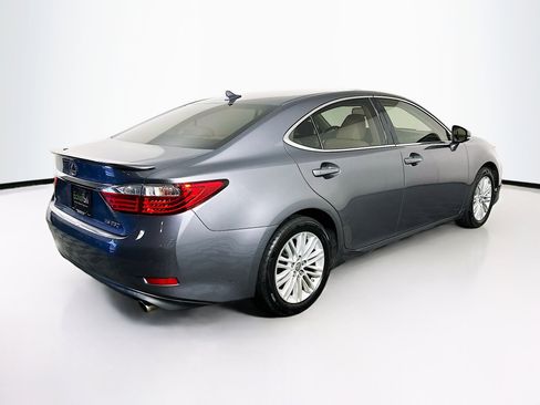 Used 2013 Lexus ES 350 w/ Luxury Pkg FWD image 9