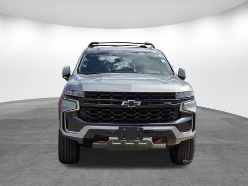 Used 2023 Chevrolet Tahoe Z71 w/ Luxury Package AWD/4WD image 7
