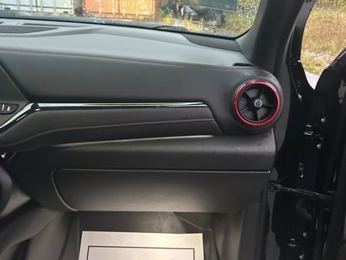 Certified 2021 Chevrolet Blazer RS w/ Enhanced Convenience Package image 46