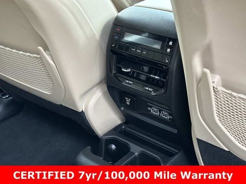 Certified 2023 Jeep Grand Cherokee L Limited w/ Luxury Tech Group II AWD/4WD image 15