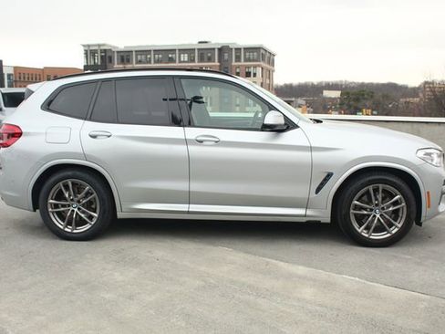 Used 2021 BMW X3 xDrive30e w/ M Sport Package image 11