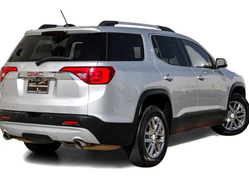Used 2018 GMC Acadia SLT image 7
