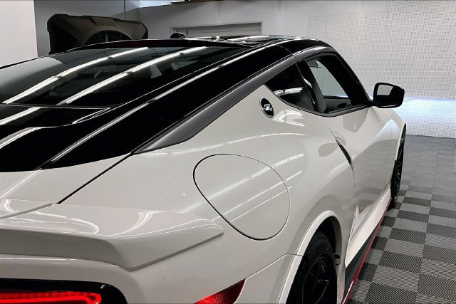 New 2027 Nissan Z NISMO w/ Essentials Package (NISMO) RWD image 24