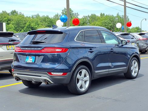 Used 2017 Lincoln MKC Premiere FWD image 2