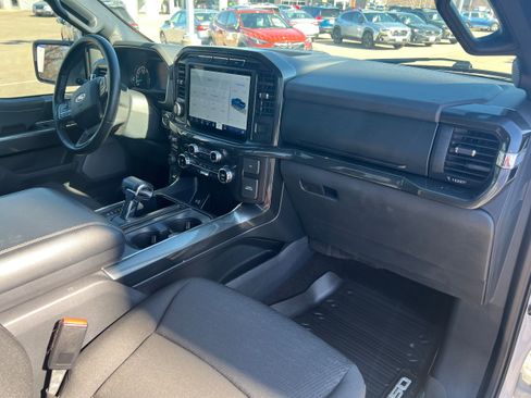 Used 2021 Ford F150 XLT w/ Equipment Group 302A High image 14