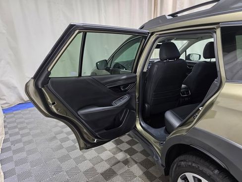 Certified 2025 Subaru Outback Limited image 27