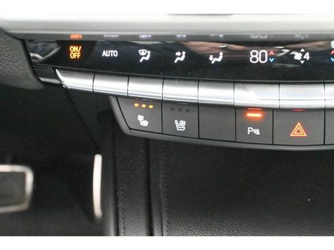 Used 2024 Cadillac XT4 Sport image 43