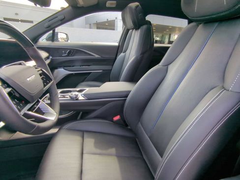 New 2026 Cadillac Lyriq V image 24
