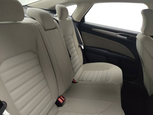 Used 2017 Ford Fusion S image 19