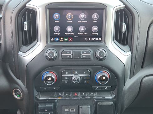 Used 2020 Chevrolet Silverado 1500 RST w/ Texas Edition RWD image 18