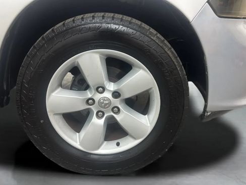Used 2013 RAM 1500 Express RWD image 27