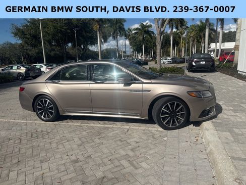 Used 2020 Lincoln Continental Reserve image 23