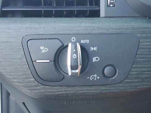 Used 2023 Audi A4 2.0T Premium Plus image 22