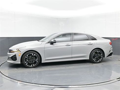 Used 2022 Kia K5 GT-Line image 6