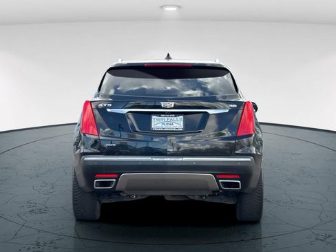 Used 2017 Cadillac XT5 Platinum AWD/4WD image 7