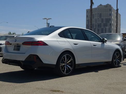 New 2027 BMW 530i w/ M Sport Package RWD image 17