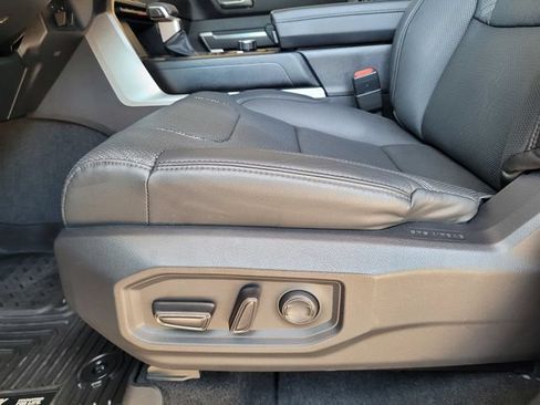 Used 2024 Toyota Tundra SR5 w/ Advanced Technology Package AWD/4WD image 21