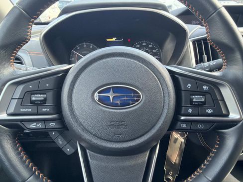 Used 2022 Subaru Crosstrek 2.0i Premium w/ Popular Package #2 AWD/4WD image 18