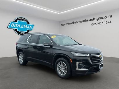 Used 2023 Chevrolet Traverse LT