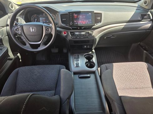 Used 2023 Honda Ridgeline Sport image 12