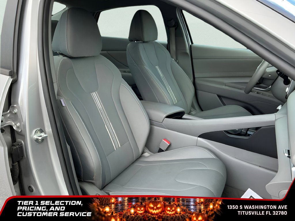 Used 2021 Hyundai Elantra SEL w/ Convenience Package FWD image 15
