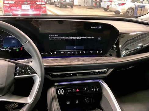 Certified 2025 Audi Q5 Premium Plus w/ Premium Plus AWD/4WD image 6