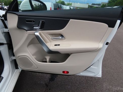 New 2025 Mercedes-Benz CLA 250 4MATIC image 18