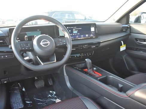 New 2026 Nissan Kicks SR w/ SR Premium Package image 19