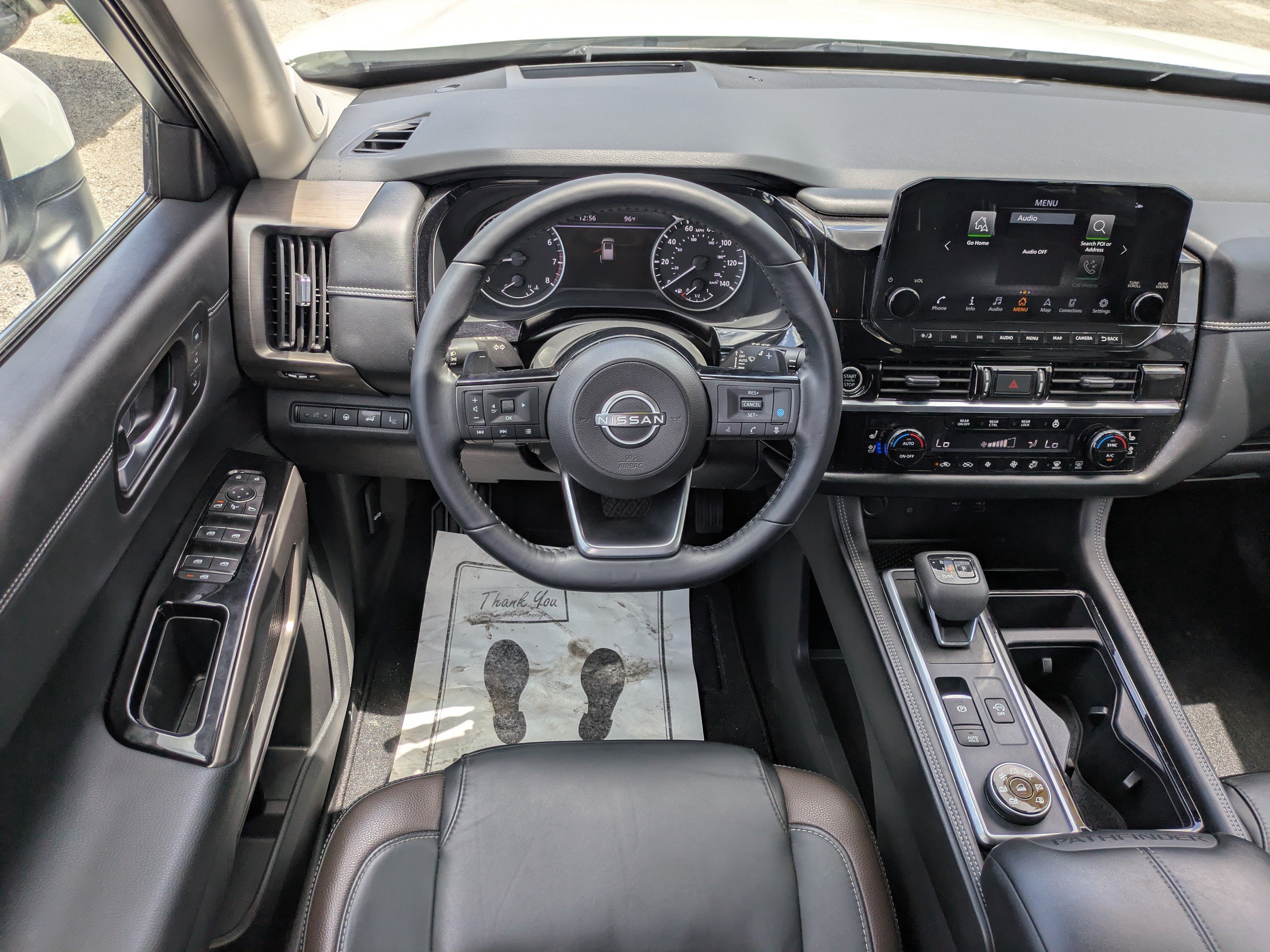 Used 2023 Nissan Pathfinder Platinum w/ Black Appearance Package AWD/4WD image 14