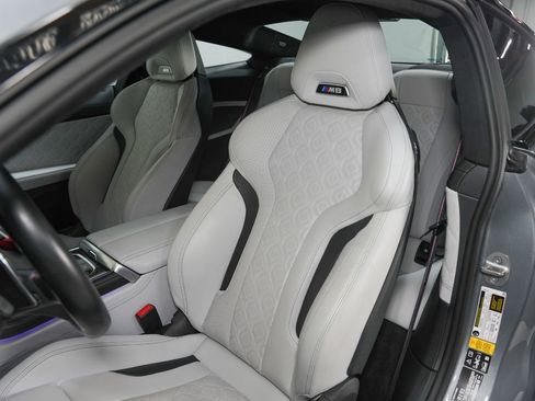 Used 2023 BMW M8 Competition image 38