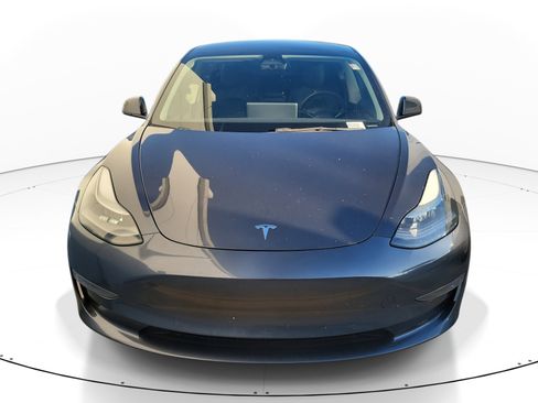 Used 2022 Tesla Model 3 Long Range image 2