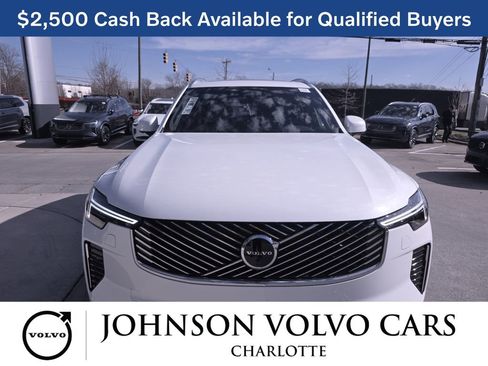 New 2026 Volvo XC90 B6 Plus w/ Protection Package Premier image 2