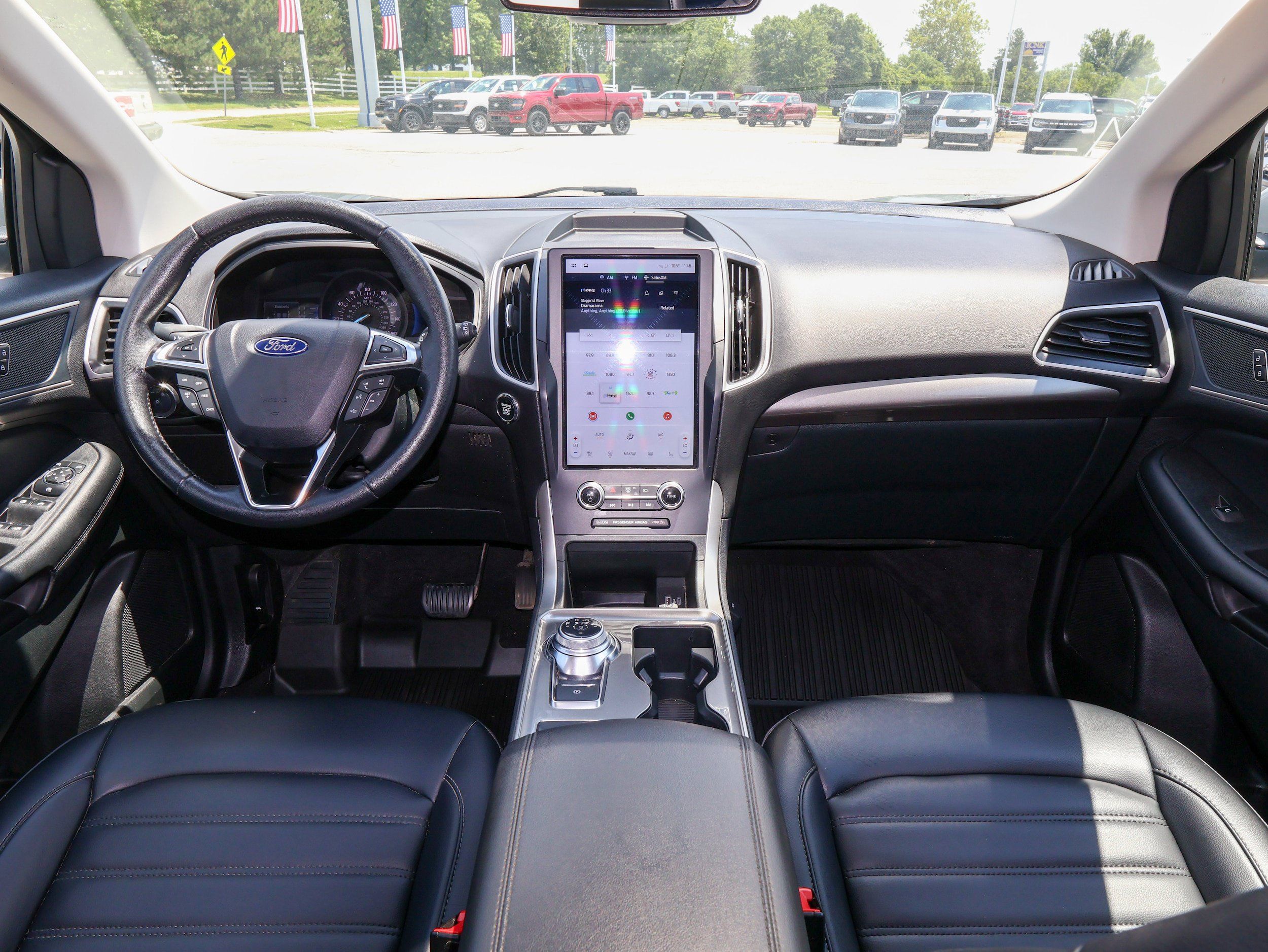 Used 2024 Ford Edge SEL w/ Convenience Package AWD/4WD image 17