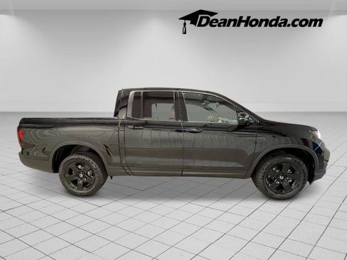 New 2026 Honda Ridgeline Black Edition image 7
