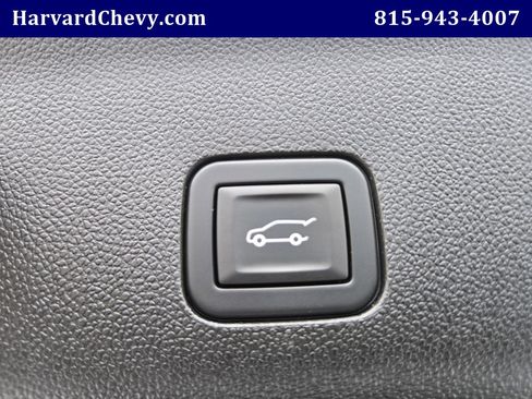Certified 2024 Chevrolet Suburban High Country AWD/4WD image 31