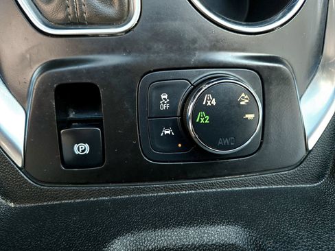 Used 2018 Chevrolet Traverse High Country image 20
