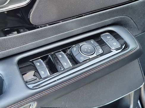 Used 2022 Lincoln Aviator Reserve image 17