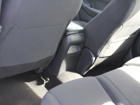 Used 2023 Nissan Sentra SV FWD image 35