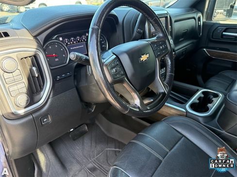 Used 2022 Chevrolet Silverado 3500 High Country w/ Technology Package image 11