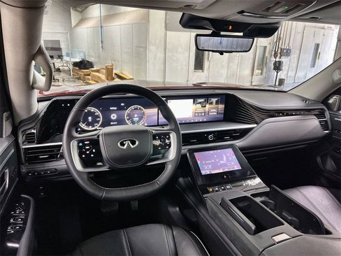 Used 2025 INFINITI QX80 Sensory image 19