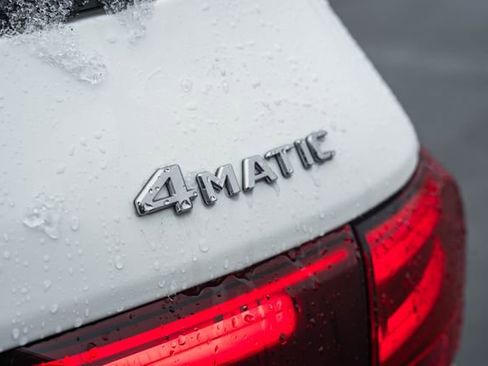 New 2026 Mercedes-Benz GLB 250 4MATIC image 8