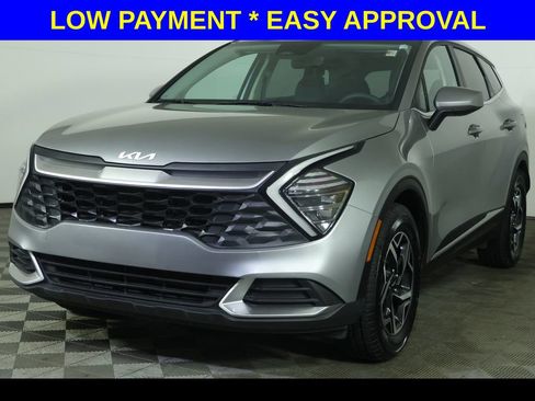 Used 2024 Kia Sportage LX FWD image 1