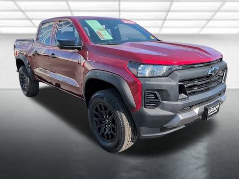 Certified 2023 Chevrolet Colorado Trail Boss w/ Advanced Trailering Package image 1