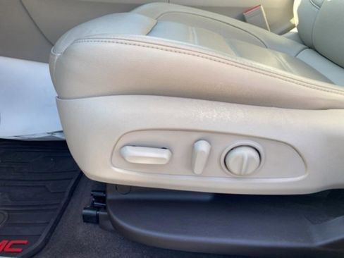 Used 2019 GMC Acadia Denali w/ Technology Package image 15