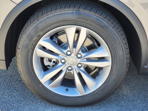 Used 2024 Acura MDX FWD image 4
