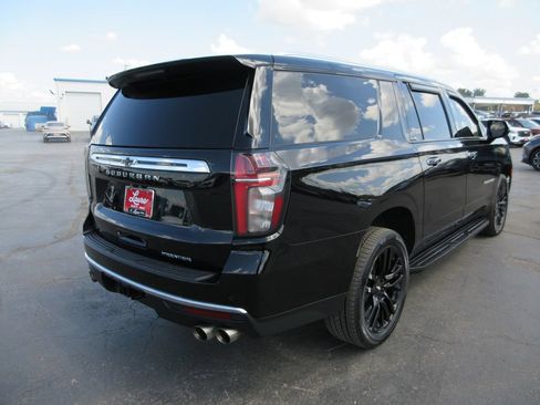 Certified 2023 Chevrolet Suburban Premier w/ Max Trailering Package AWD/4WD image 6