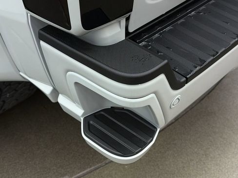 Used 2026 Ford F450 Platinum w/ Platinum Plus Package image 19