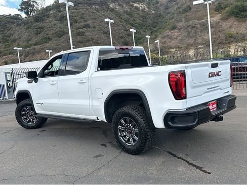 New 2026 GMC Sierra 1500 AT4X image 3
