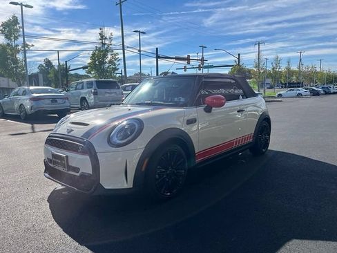 Used 2022 MINI Cooper S FWD image 3
