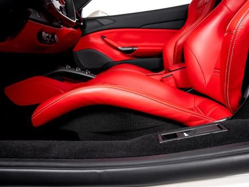 Used 2018 Ferrari 488 Spider RWD image 26